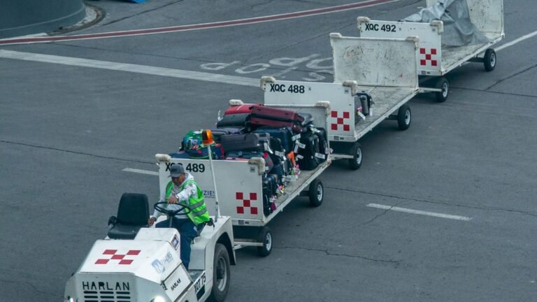 Airport Ground Staff, Baggage Packing & Cargo Staff Jobs in Portugal 2026 (€1,200–2,000 Salary + Visa Sponsorship) – Apply Now