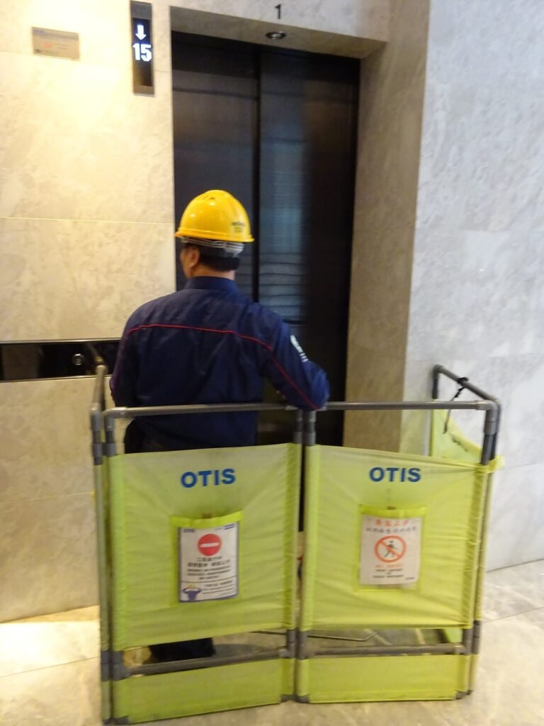 Elevator Technician Jobs in Dubai 2026 – High Salary – Apply Now